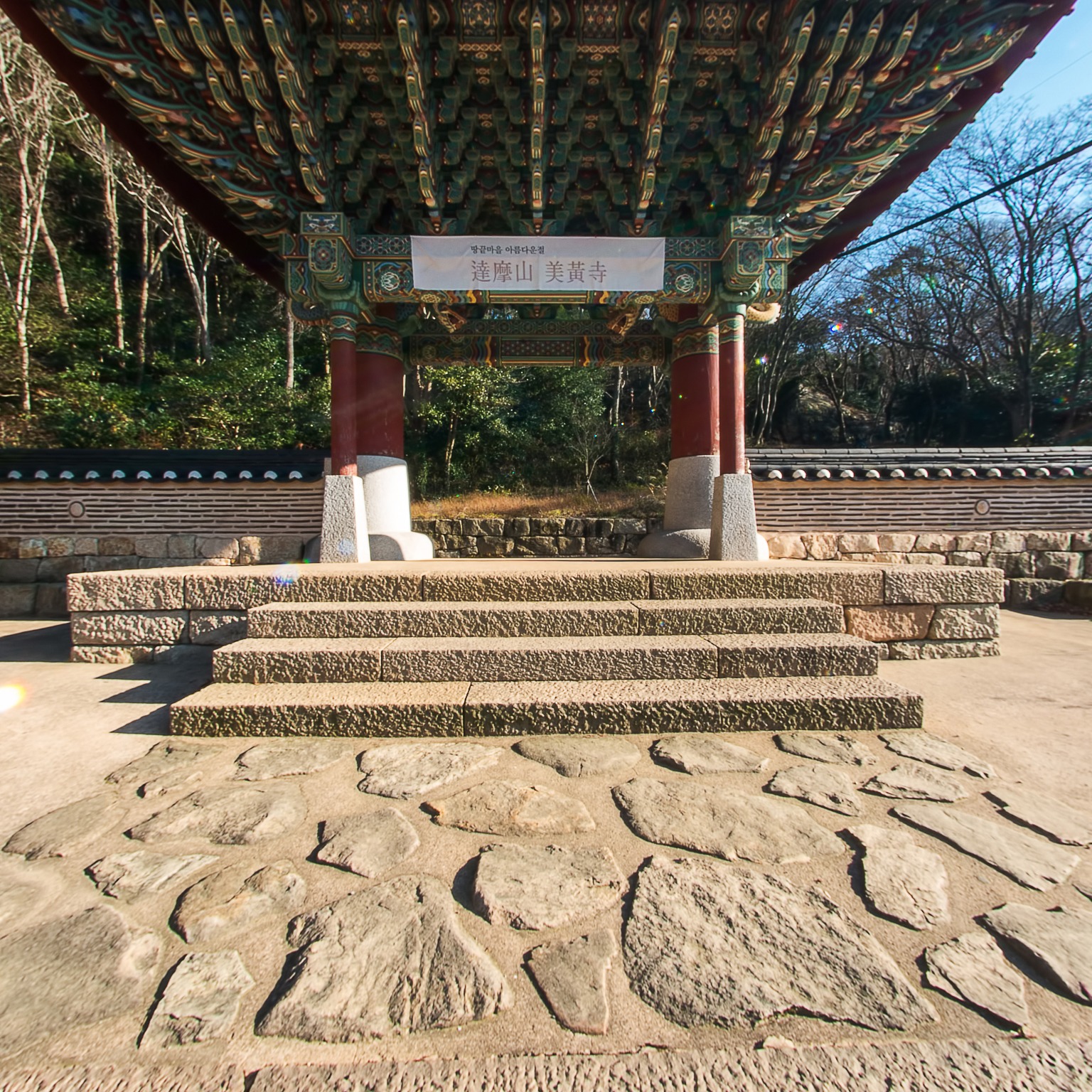GROUND] 미황사 일주문