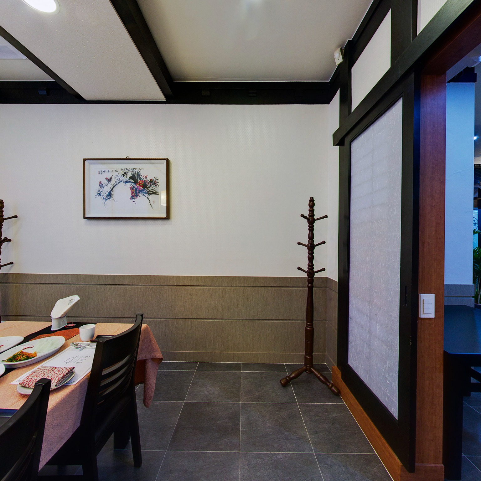 GROUND] 영빈관 매실_20인실